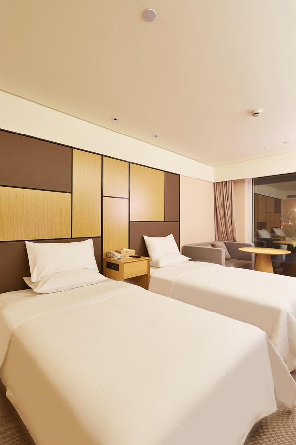 Ji Hotel Shanghai Guangda Liuzhou Road Exterior foto